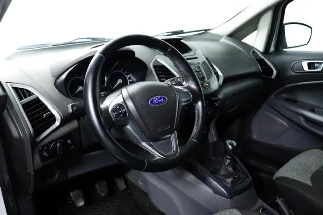 Ford EcoSport, II — фото 14