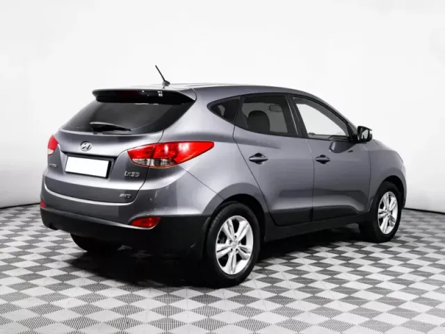 Hyundai ix35, I — фото 4