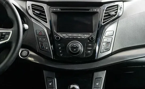 Hyundai i40, I — фото 10