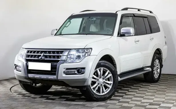 Mitsubishi Pajero, IV Рестайлинг 2 — фото 1
