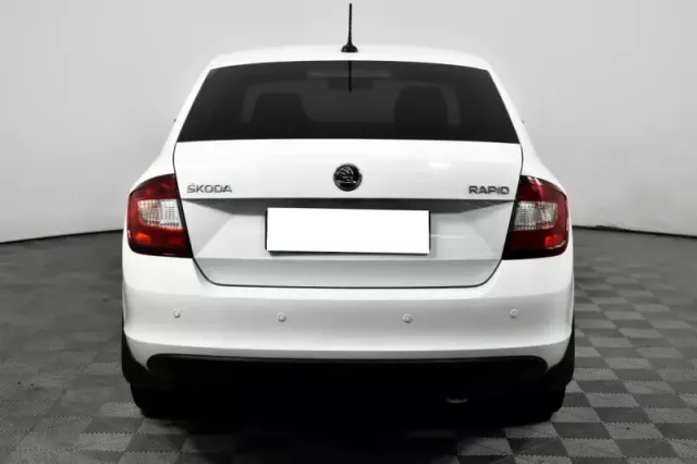 Skoda Rapid, I Рестайлинг — фото 6
