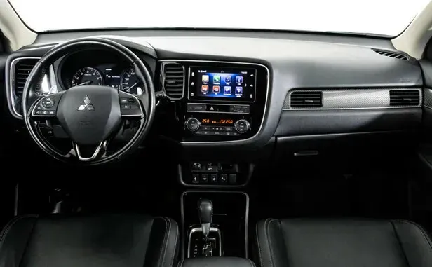 Mitsubishi Outlander, III Рестайлинг 3 — фото 5