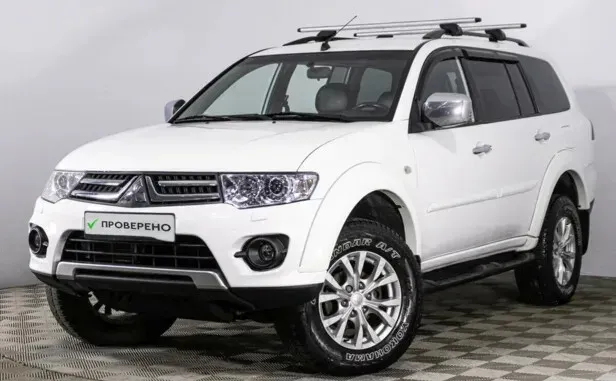Mitsubishi Pajero Sport, II Рестайлинг — фото 1