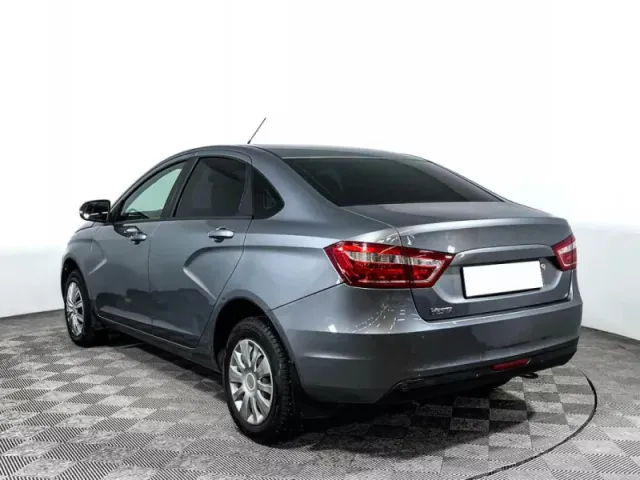 LADA Vesta, I — фото 7
