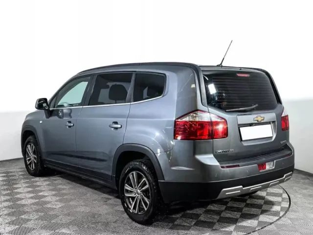 Chevrolet Orlando — фото 7