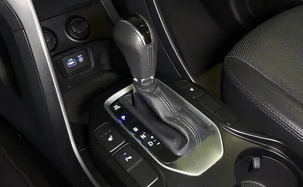 Hyundai Santa Fe, III Рестайлинг — фото 11