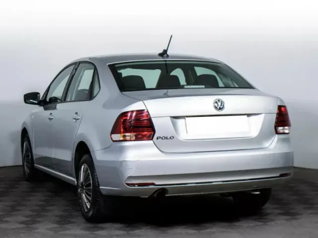 Volkswagen Polo, V Рестайлинг — фото 7