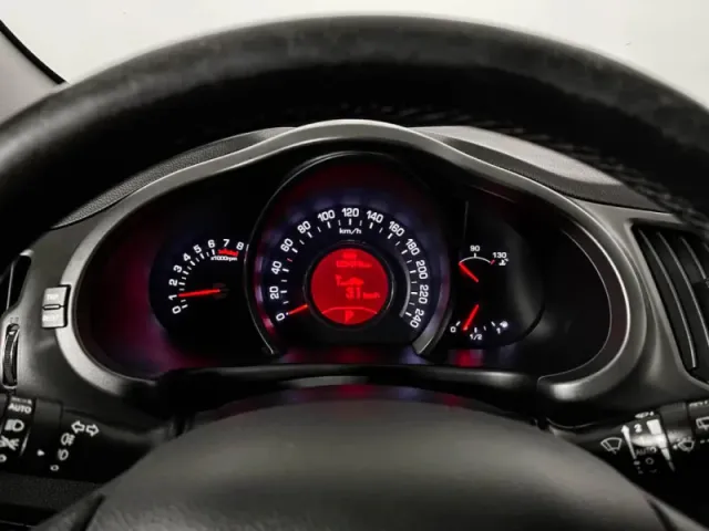Kia Sportage, III — фото 10