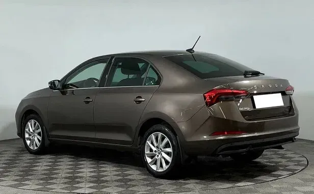 Skoda Rapid, II — фото 4
