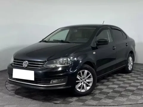 Volkswagen Polo, V Рестайлинг — фото 1