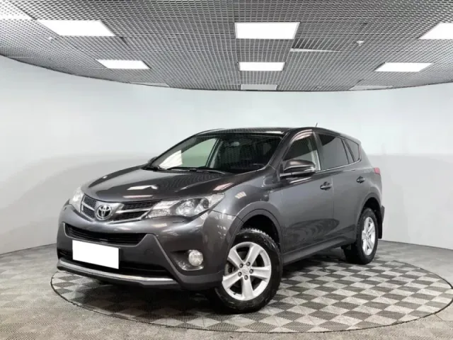 Toyota RAV4, IV (XA40) — фото 1