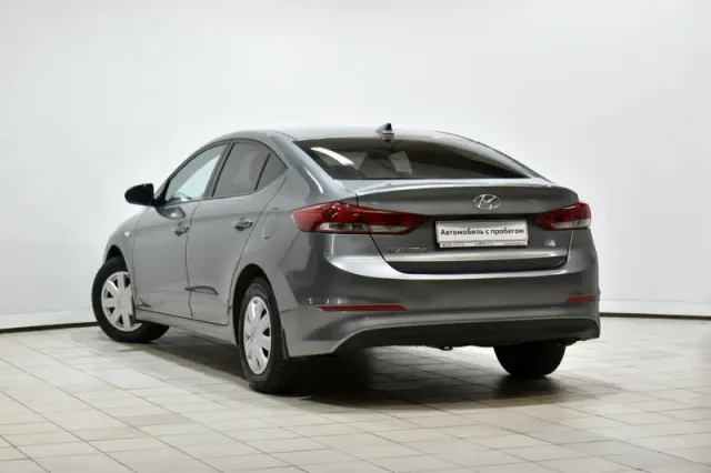 Hyundai Elantra, VI (AD) — фото 2