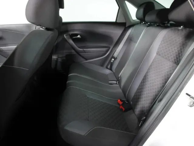 Volkswagen Polo, V Рестайлинг — фото 11