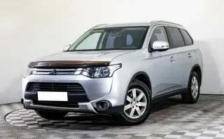 Mitsubishi Outlander, III Рестайлинг — фото 1