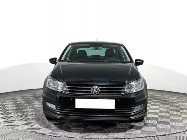 Volkswagen Polo, V Рестайлинг — фото 2