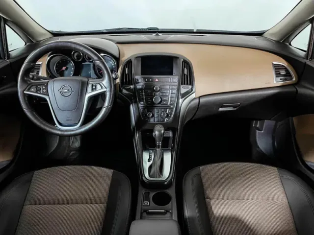 Opel Astra, J Рестайлинг — фото 10