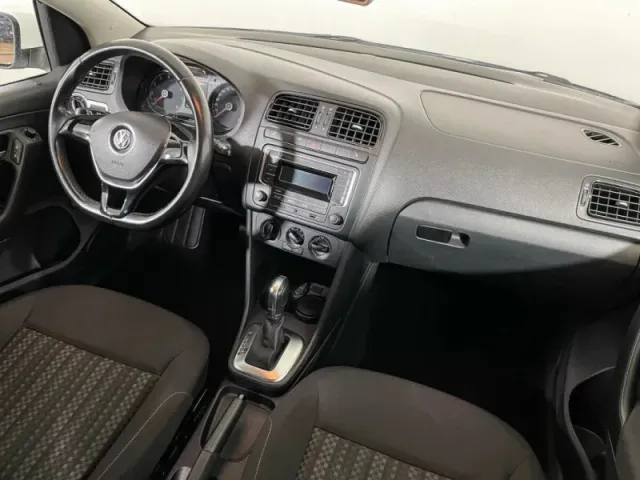 Volkswagen Polo, V Рестайлинг — фото 7