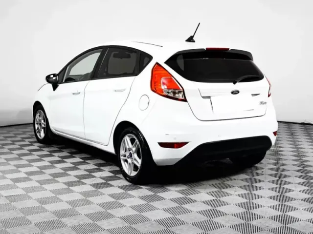 Ford Fiesta, Mk6 Рестайлинг — фото 6