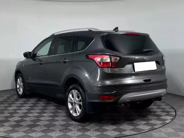 Ford Kuga, II Рестайлинг — фото 4