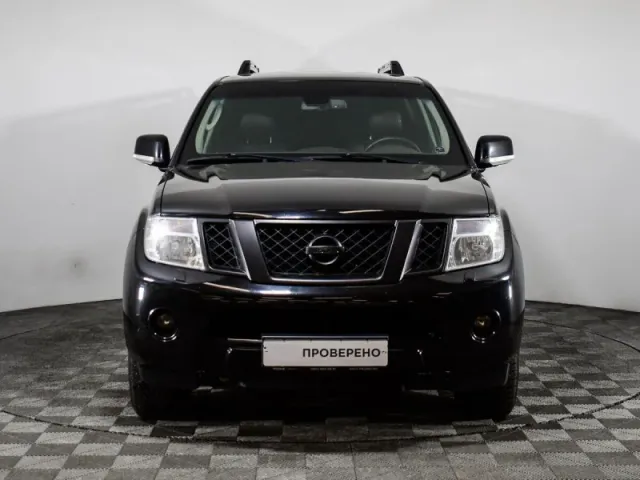 Nissan Pathfinder, III — фото 1