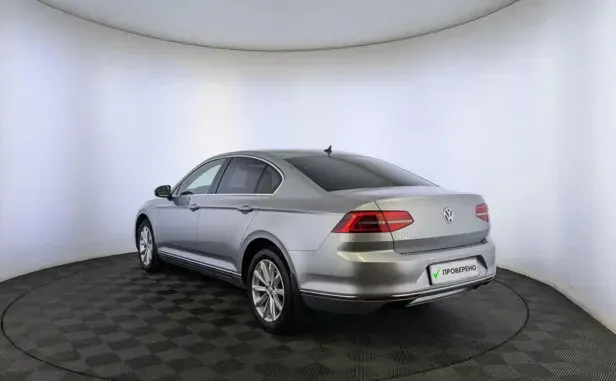 Volkswagen Passat, B8 — фото 4