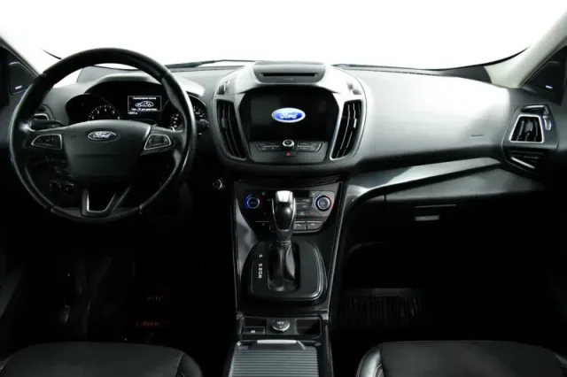 Ford Kuga, II Рестайлинг — фото 13