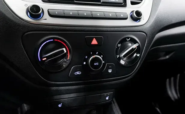 Hyundai Solaris, II Рестайлинг — фото 37