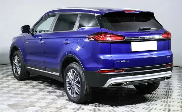 Geely Atlas Pro — фото 4