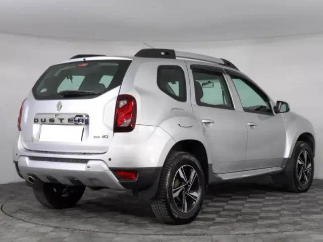 Renault Duster, I Рестайлинг — фото 3