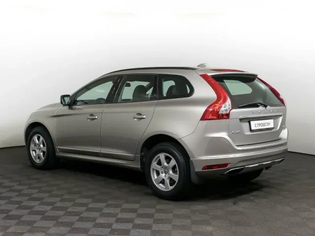 Volvo XC60, I Рестайлинг — фото 5