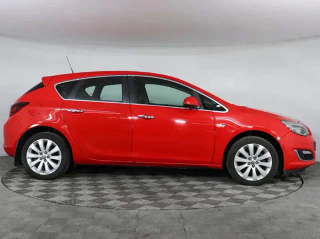 Opel Astra, J Рестайлинг — фото 4