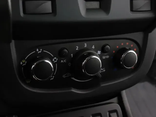 Renault Duster, I Рестайлинг — фото 16