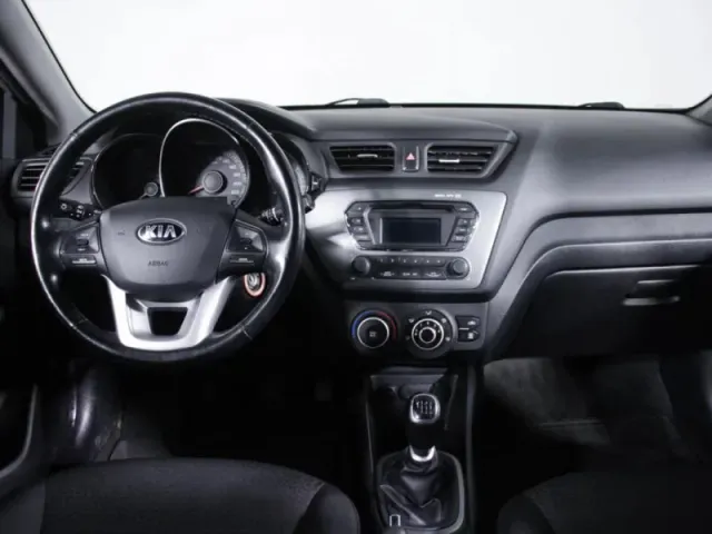 Kia Rio, III — фото 10