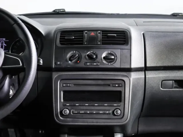 Skoda Fabia, II Рестайлинг — фото 10