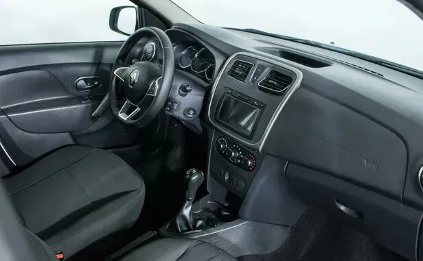 Renault Logan, II Рестайлинг — фото 10