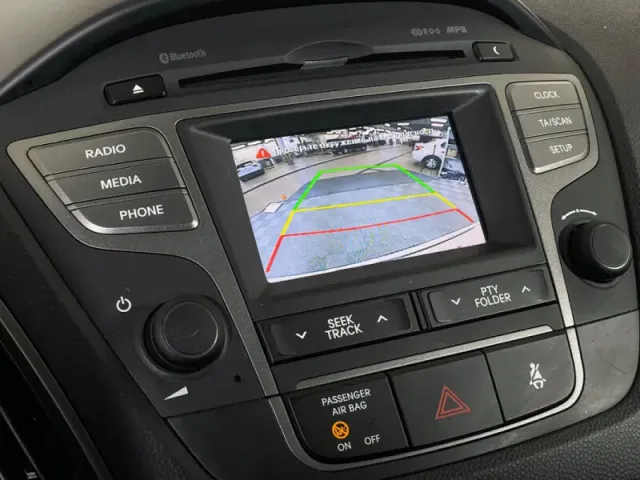 Hyundai ix35, I — фото 14
