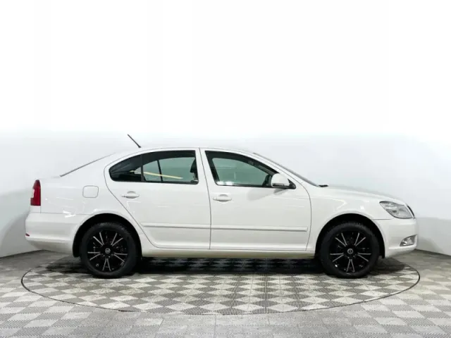 Skoda Octavia, II (A5) Рестайлинг — фото 4