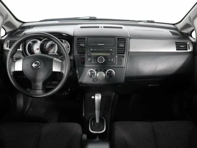 Nissan Tiida, I — фото 5