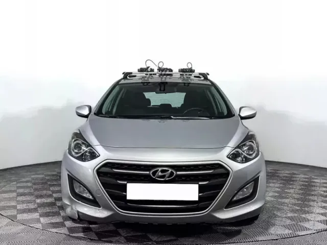 Hyundai i30, II Рестайлинг — фото 2