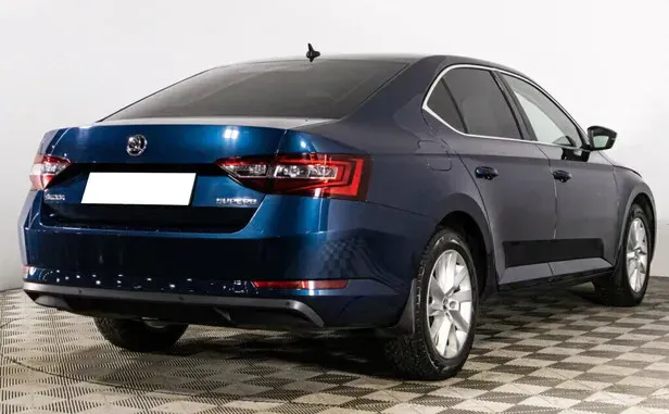 Skoda Superb, III — фото 2