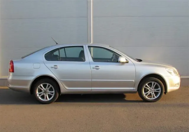 Skoda Octavia, II (A5) Рестайлинг — фото 4