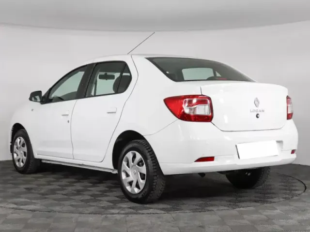 Renault Logan, II Рестайлинг — фото 7