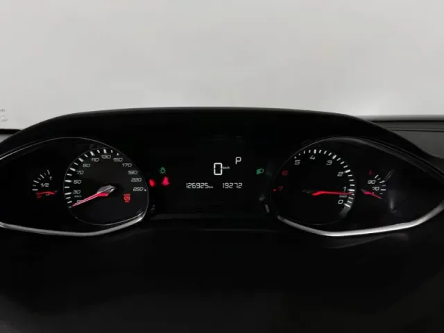 Peugeot 308, II — фото 10