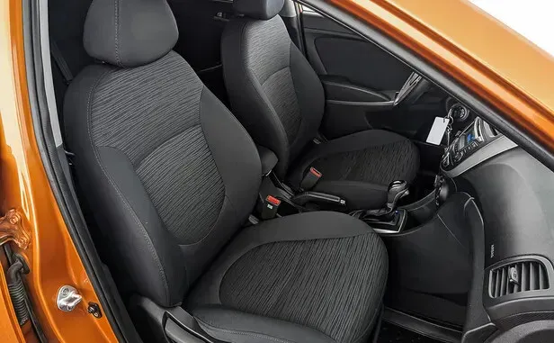 Hyundai Solaris, I Рестайлинг — фото 11
