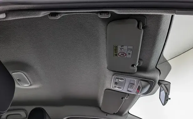 Renault Kaptur, I Рестайлинг — фото 8