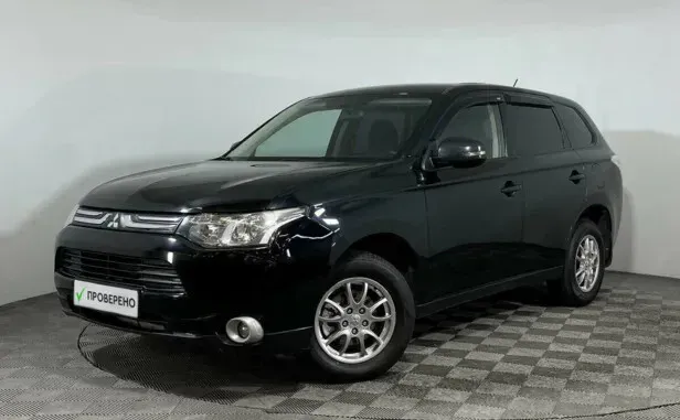 Mitsubishi Outlander, III — фото 1