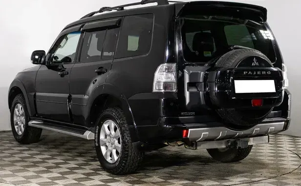 Mitsubishi Pajero, IV Рестайлинг 1 — фото 4