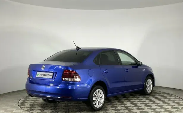 Volkswagen Polo, V Рестайлинг — фото 2