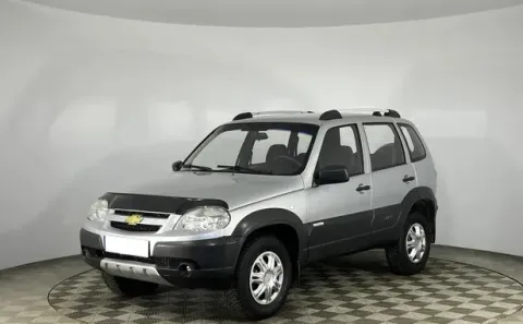 Chevrolet Niva, I Рестайлинг — фото 1