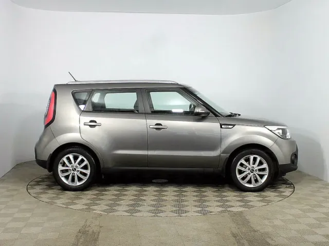 Kia Soul, II Рестайлинг — фото 3